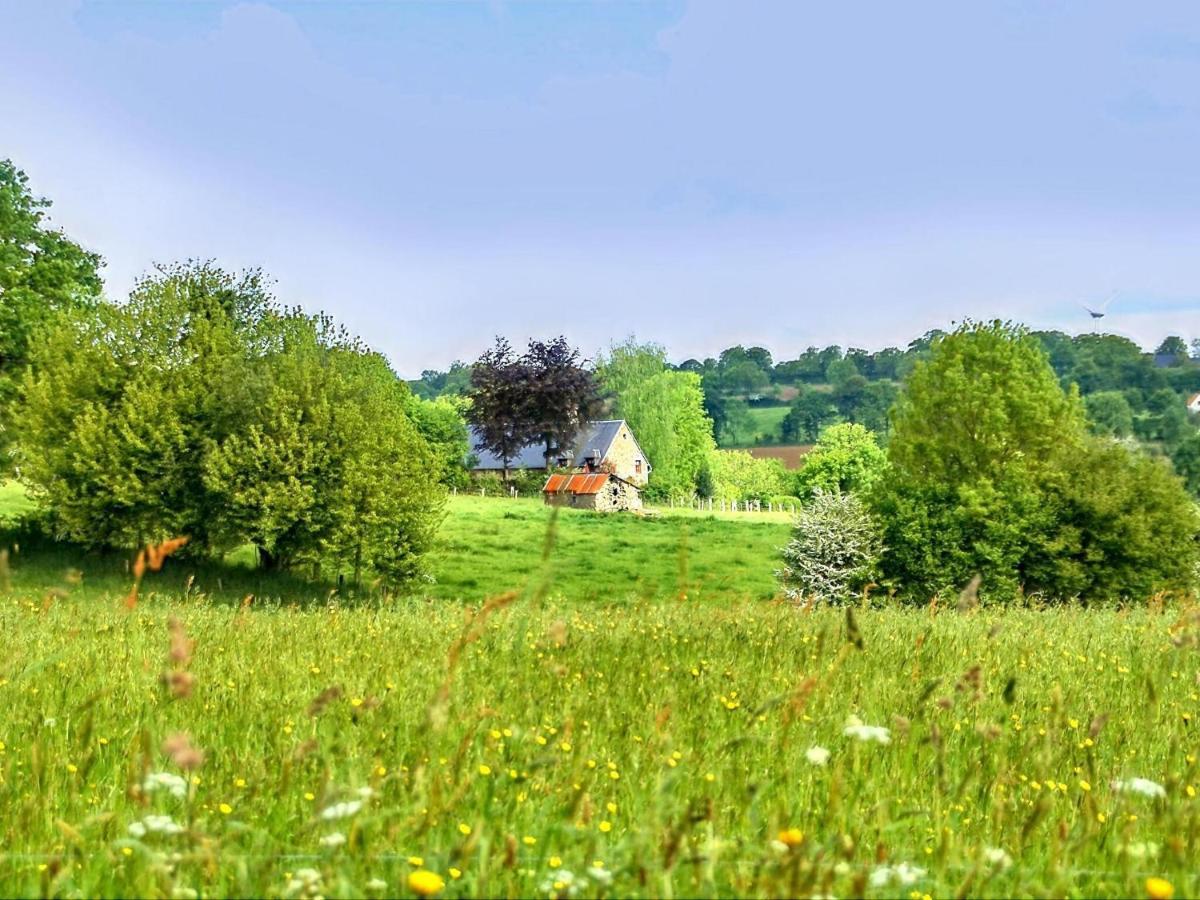 Holiday Home Close To Normandy Montaigu-les-Bois Buitenkant foto