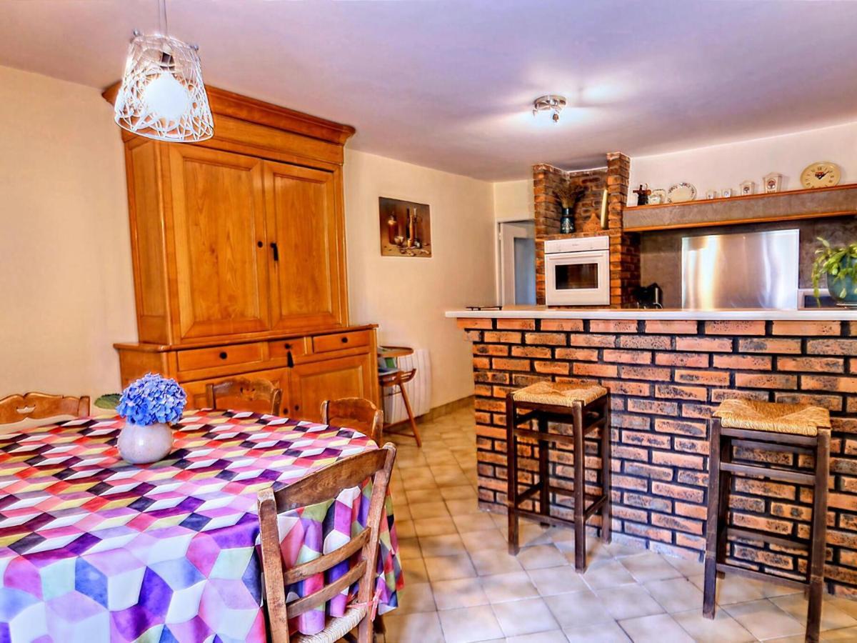 Holiday Home Close To Normandy Montaigu-les-Bois Buitenkant foto