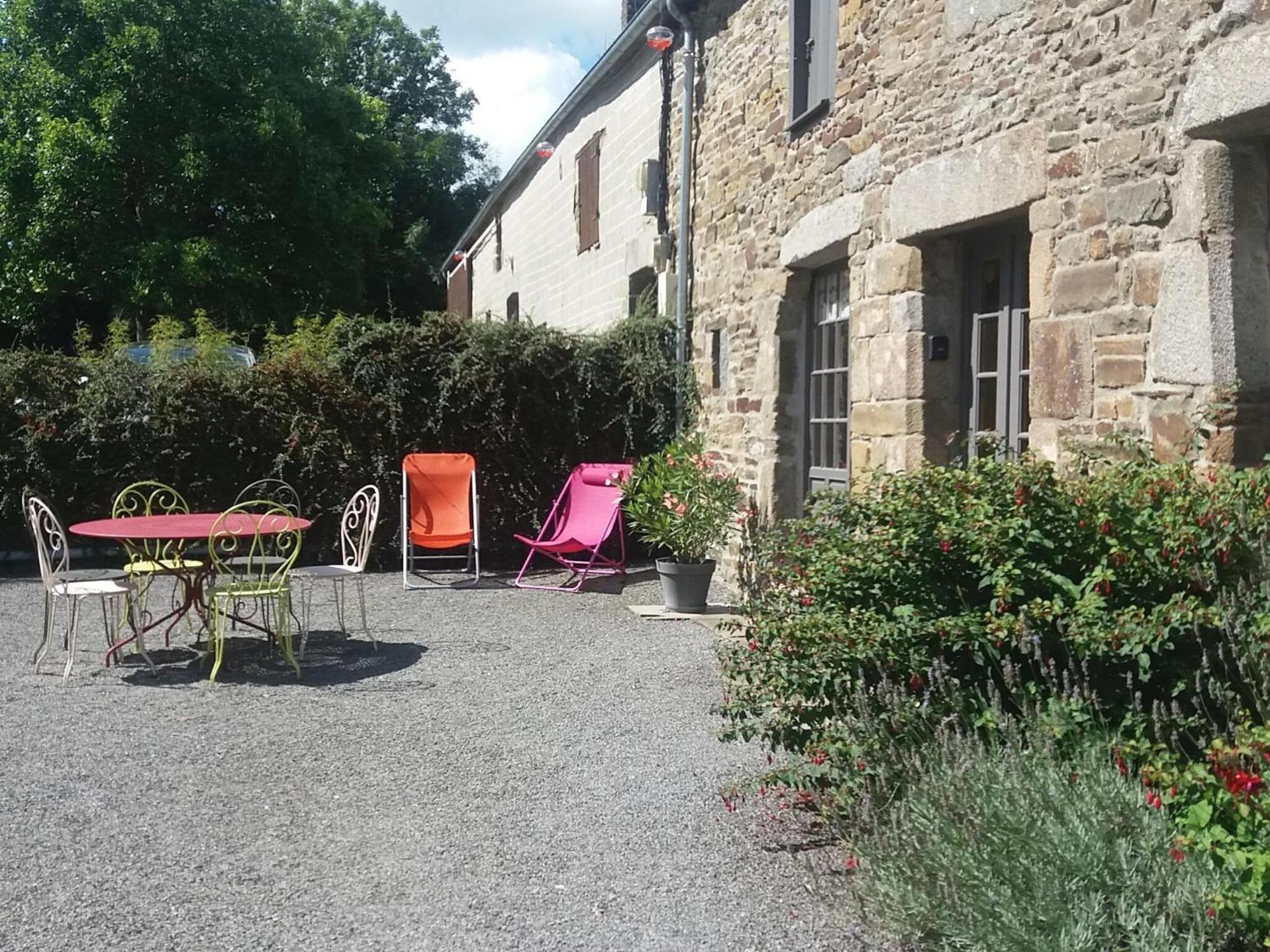 Holiday Home Close To Normandy Montaigu-les-Bois Buitenkant foto